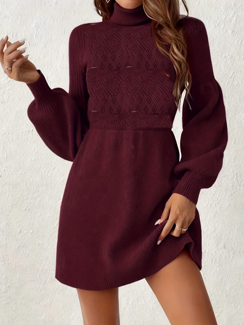 Abito Corto Elegante e Casual con Collo Alto e Traforato