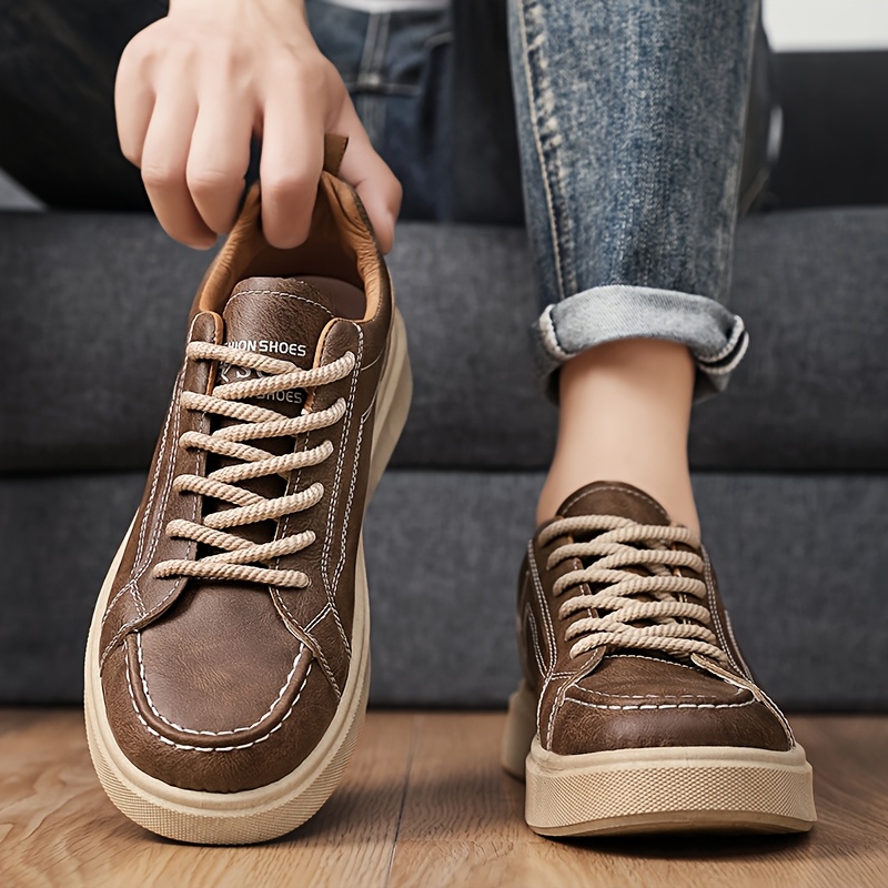 Scarpe da Ginnastica, Un Paio di Scarpe da Skateboard Uomo