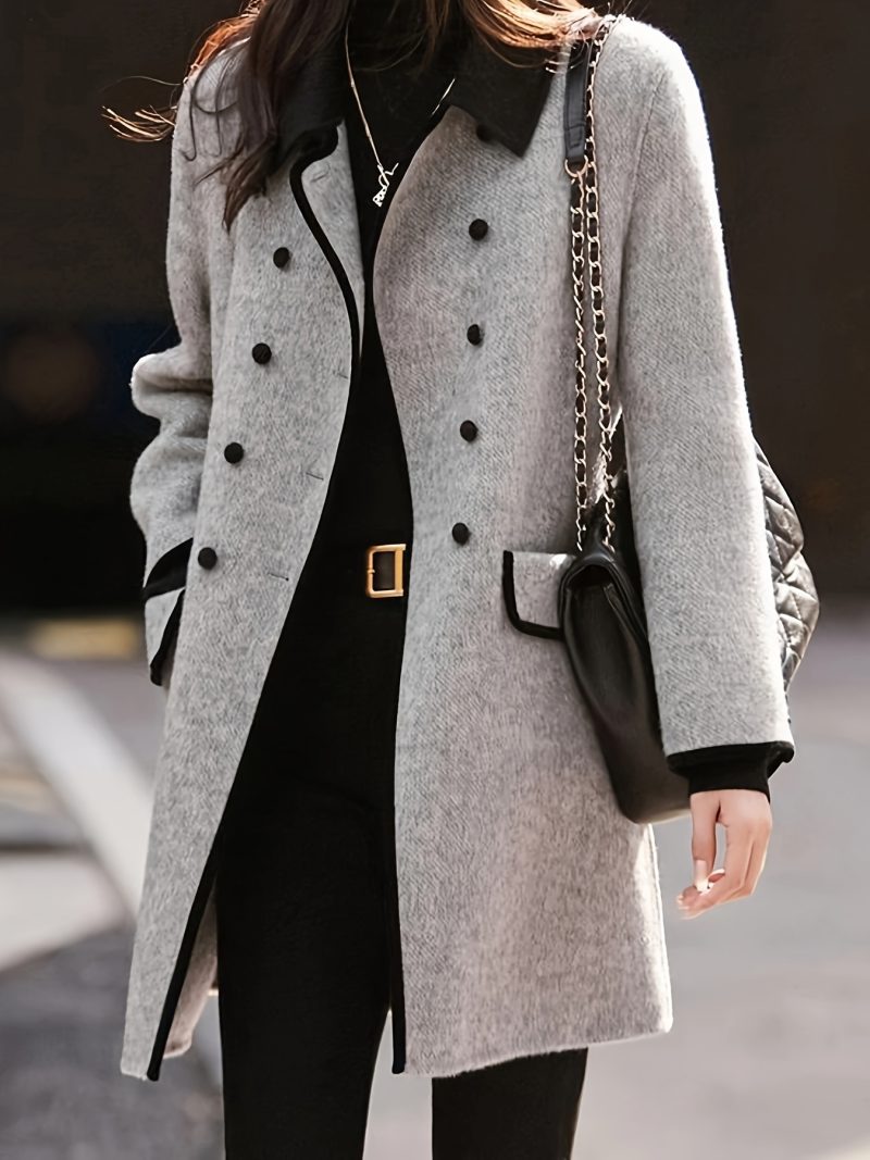 Cappotto Elegante a doppia pettorina con blocchi di colore