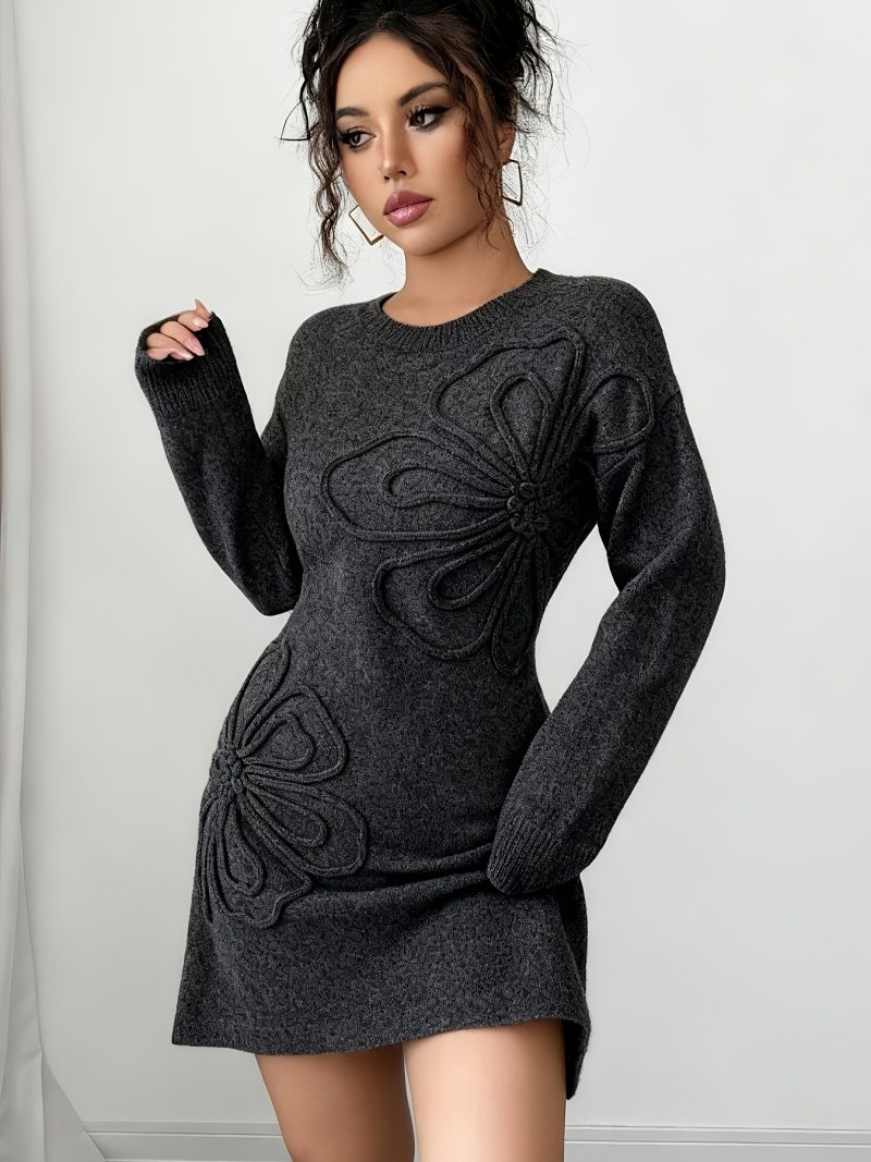 Abito girocollo, maniche lunghe, elegante e alla moda