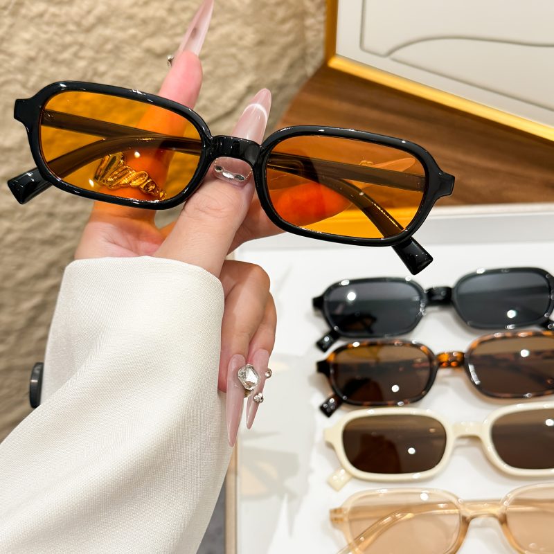 Set di 8 occhiali da donna con montatura rettangolare