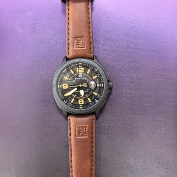 colore-nero-e-marrone