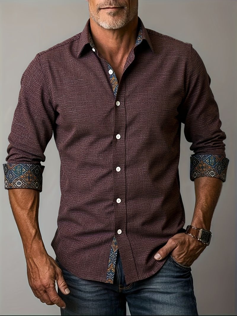 Camicia casual a maniche lunghe con un tocco di lusso