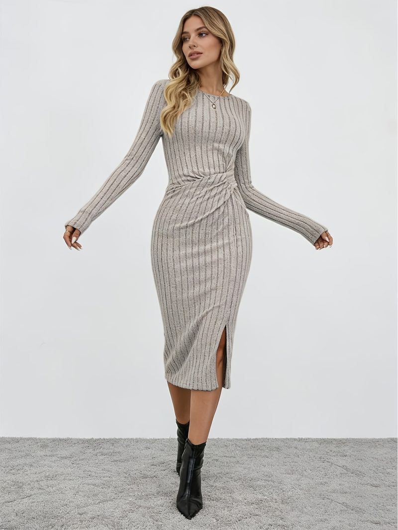 Abito Elegante e Versatile in Costine per Donna, Ideale per Casa e Ufficio