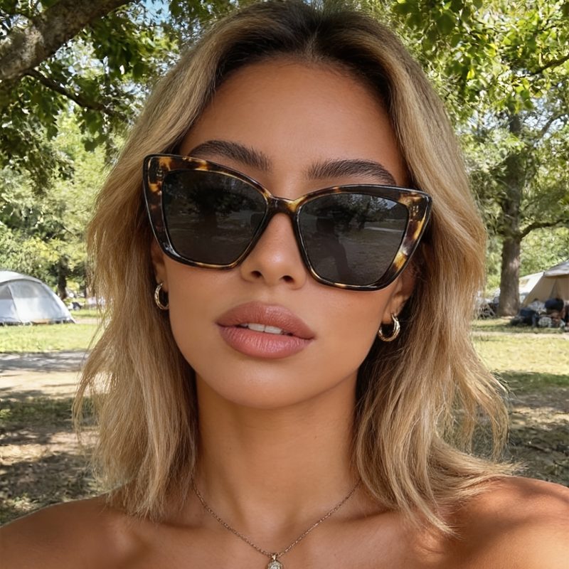 Occhiali da Sole Geometrici Retro Classici 400 con Protezione UV,