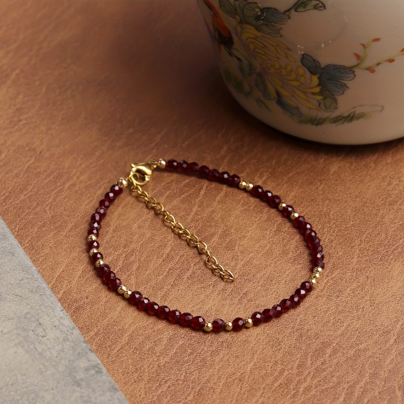 Bracciale in Granato Sfaccettato da 3MM | Elegante Stile Bohemien Naturale con Catena Dorata