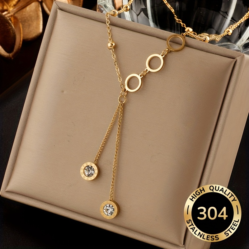 Collana in acciaio inossidabile dorato, tempolessa e di stile