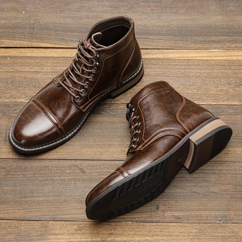 Stivali Vintage Uomo Marrone Rosso con Tomaia e Suola in PU